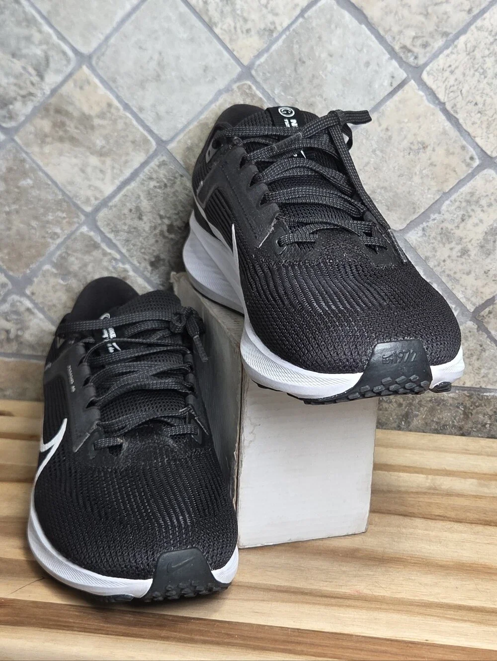 Nike Air Zoom Pegasus 40 Black White Running Sneakers DV3854-001 Women's 11 M